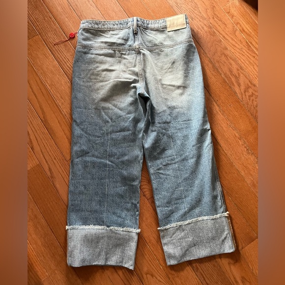 True Religion Crop Cuffed Brooklyn Jeans - Picture 2 of 6